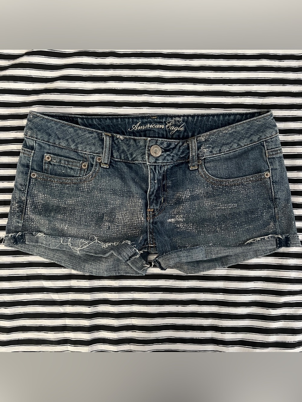 Low rise American Eagle sparkly shorts